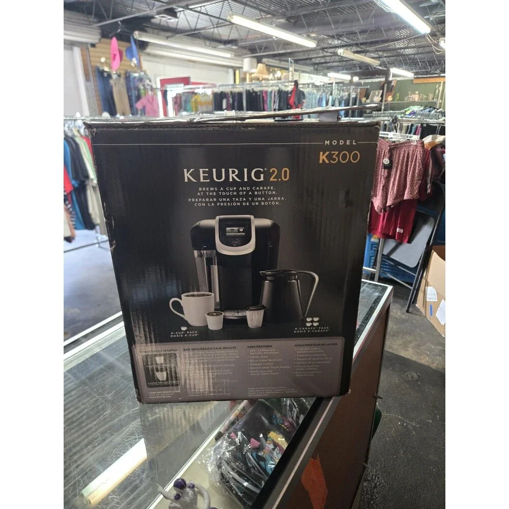 Keurig 2.0 K-300 Pod Coffee Machine Black w/Carafe and Drip Tray Digital Display